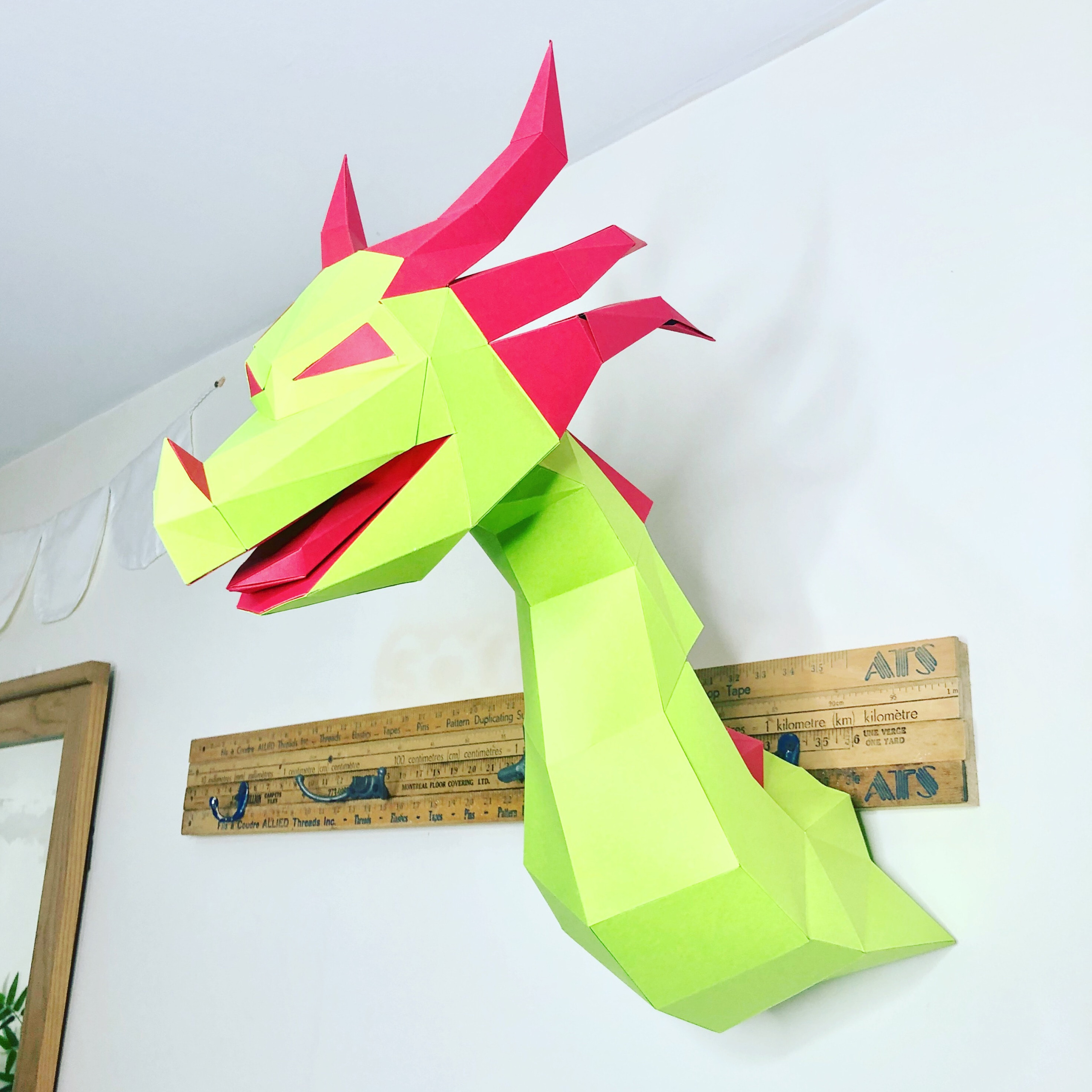 Make This Dragon Neck With Sofs Designs Template Papercraft